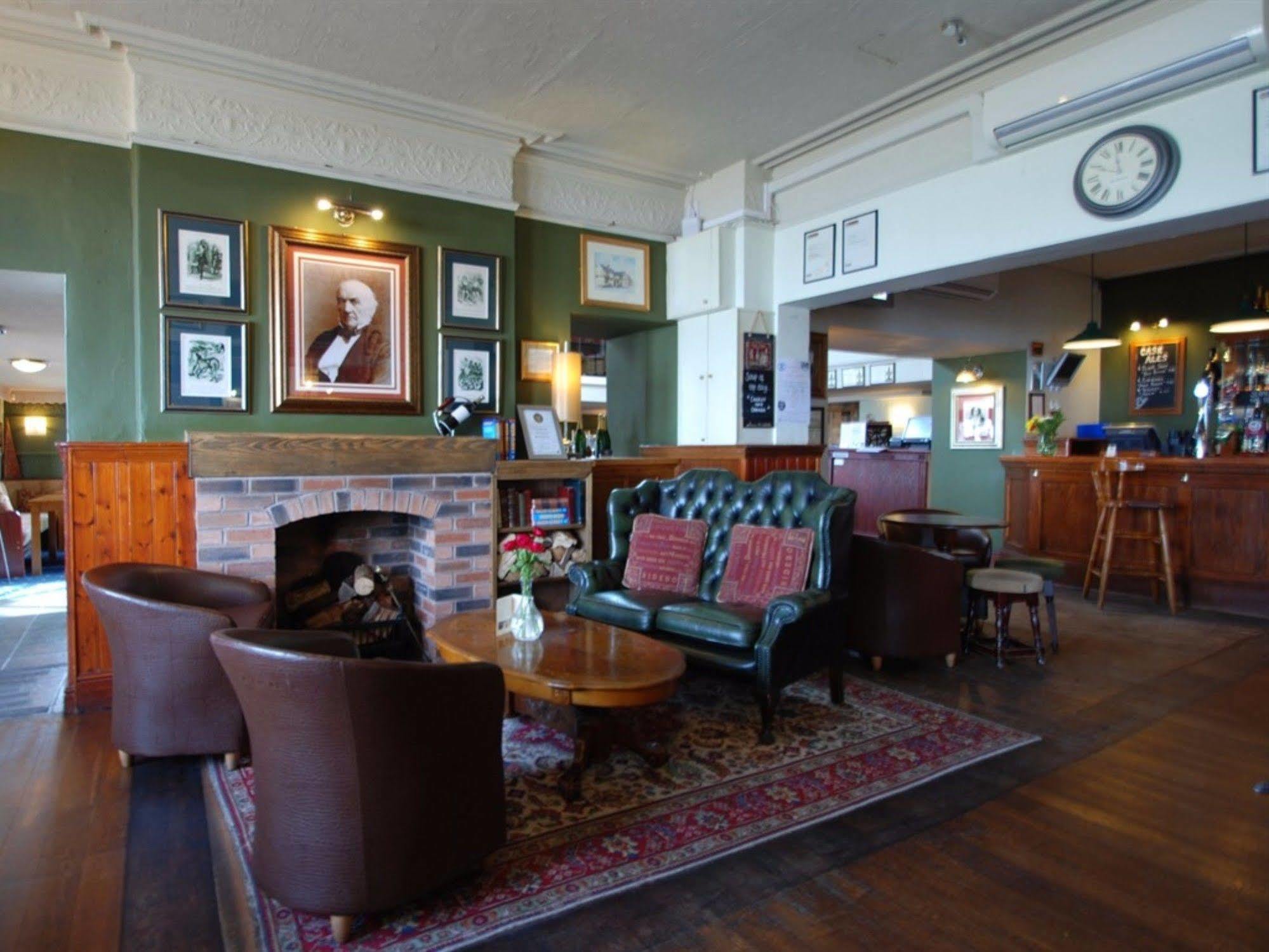 Отель The Gladstone Конви Экстерьер фото